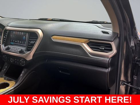 Used 2019 GMC Acadia Denali w/ Technology Package AWD/4WD image 34