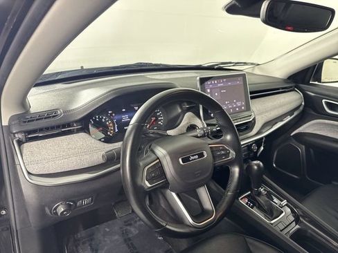 Used 2022 Jeep Compass Latitude AWD/4WD image 22
