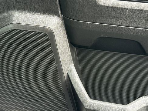 Used 2021 RAM 2500 Big Horn w/ Level 2 Equipment Group image 22