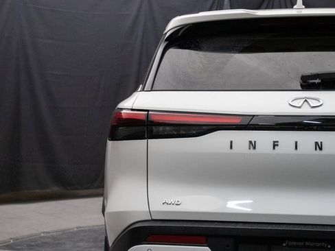 Used 2023 INFINITI QX60 Pure image 12