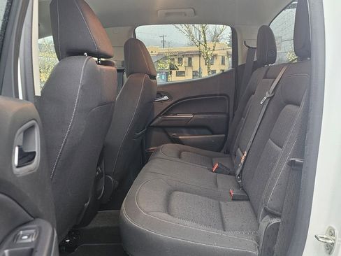 Used 2015 GMC Canyon SLE w/ SLE Convenience Package image 18