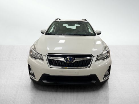 Used 2017 Subaru Crosstrek 2.0i Limited image 5