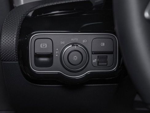 Used 2026 Mercedes-Benz CLA 250 image 17