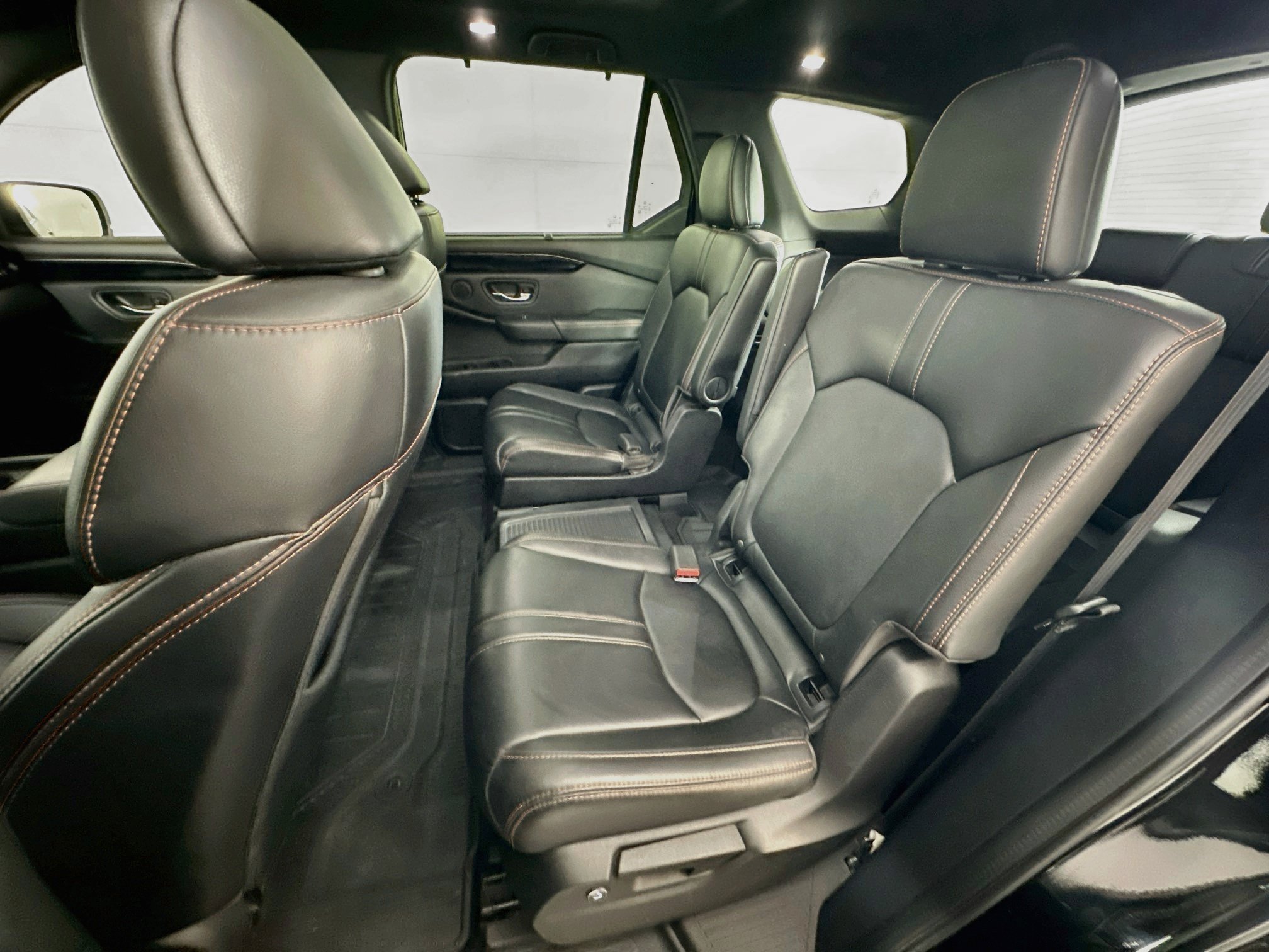 Used 2023 Honda Pilot TrailSport image 28