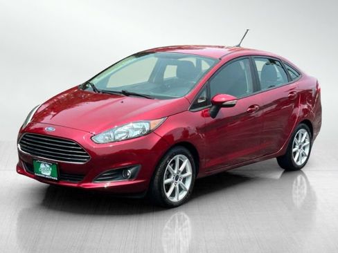 Used 2014 Ford Fiesta SE w/ Equipment Group 201B FWD image 7