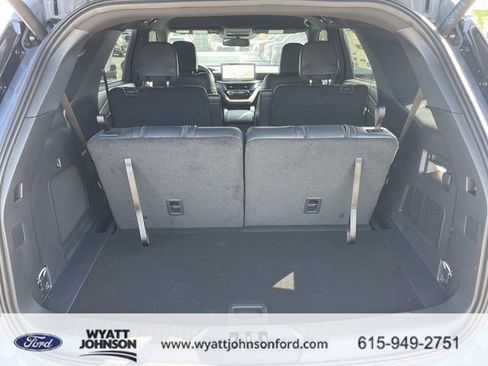 New 2026 Ford Explorer ST-Line RWD image 12