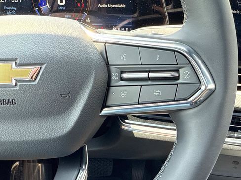 New 2025 Chevrolet Equinox LT image 6