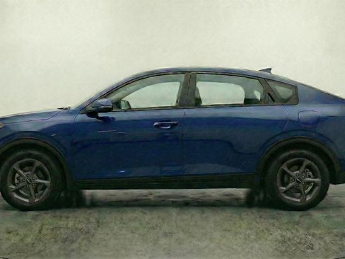 Used 2025 Kia K4 LXS image 5