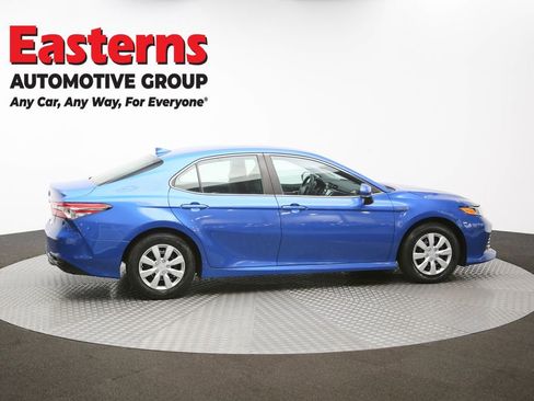 Used 2020 Toyota Camry LE w/ Fleet Convenience Package image 40