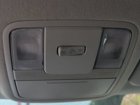 Used 2020 Kia Soul LX FWD image 19