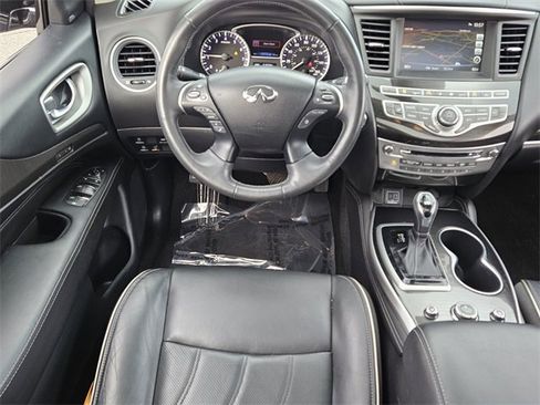 Used 2020 INFINITI QX60 Luxe w/ Essential Package image 7