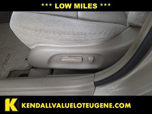 Used 2003 Toyota Camry LE image 15
