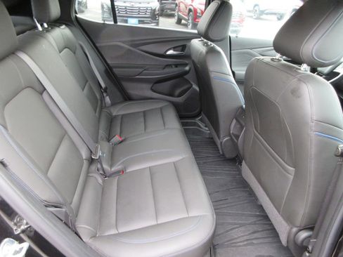 Used 2024 Buick Envista Sport Touring w/ Convenience I Package image 18