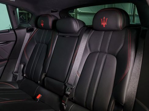 Used 2024 Maserati Levante Modena Ultima image 23