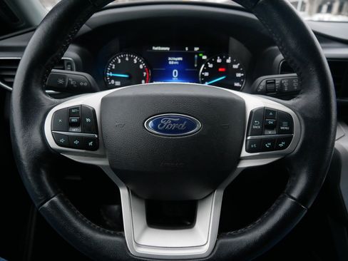 Used 2023 Ford Explorer XLT w/ Equipment Group 202A image 26