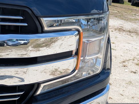 Used 2020 Ford F150 Lariat AWD/4WD image 7