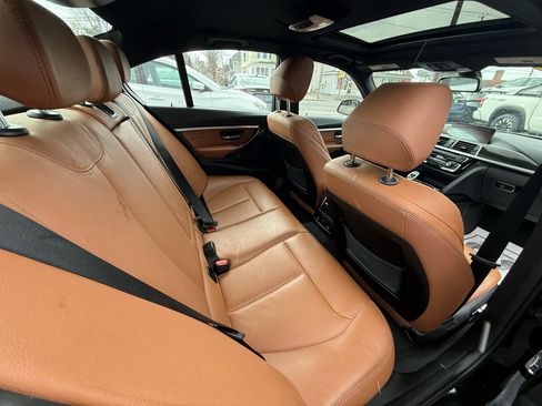 Used 2017 BMW 330i xDrive Sedan image 13