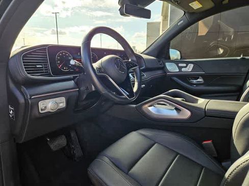 Certified 2025 Mercedes-Benz GLS 450 GLS 450 image 2
