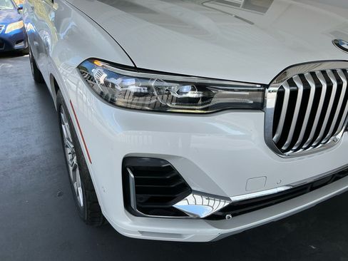 Used 2019 BMW X7 xDrive50i w/ Premium Package AWD/4WD image 28