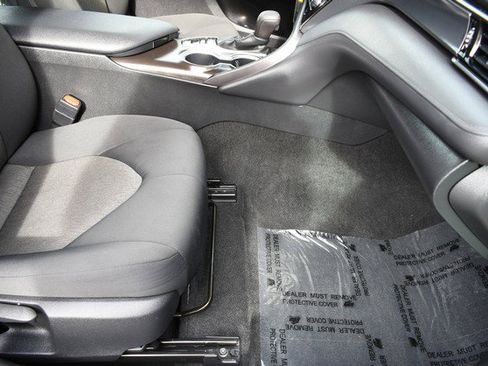 Used 2023 Toyota Camry LE image 25