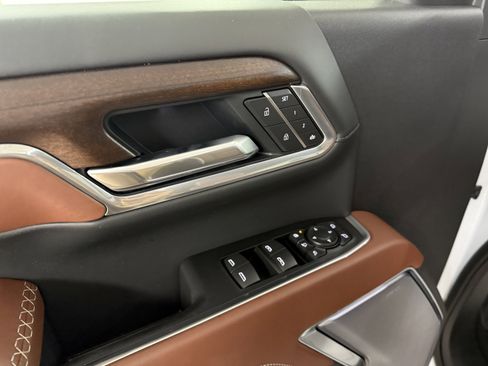 New 2026 GMC Sierra 3500 Denali Ultimate w/ Snow Plow Prep/Camper Package image 25