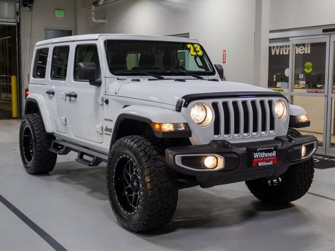 Used 2023 Jeep Wrangler Sahara image 5