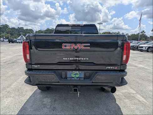 Used 2021 GMC Sierra 2500 AT4 w/ AT4 Preferred Package AWD/4WD image 6