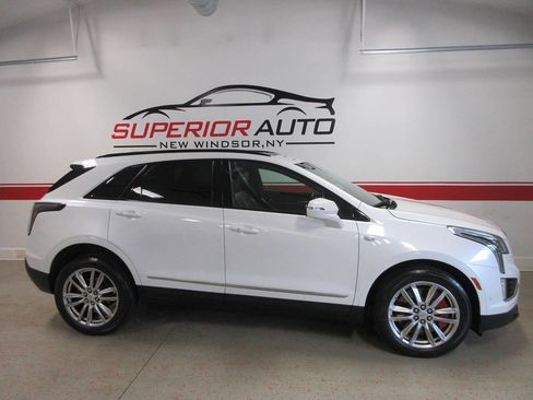 Used 2022 Cadillac XT5 Sportv w/ Technology Package AWD/4WD image 5