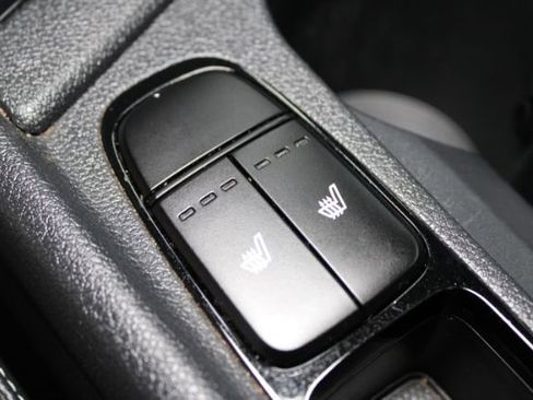 Used 2017 Kia Niro EX image 19