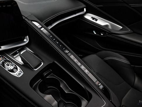 Used 2025 Chevrolet Corvette Z06 image 68