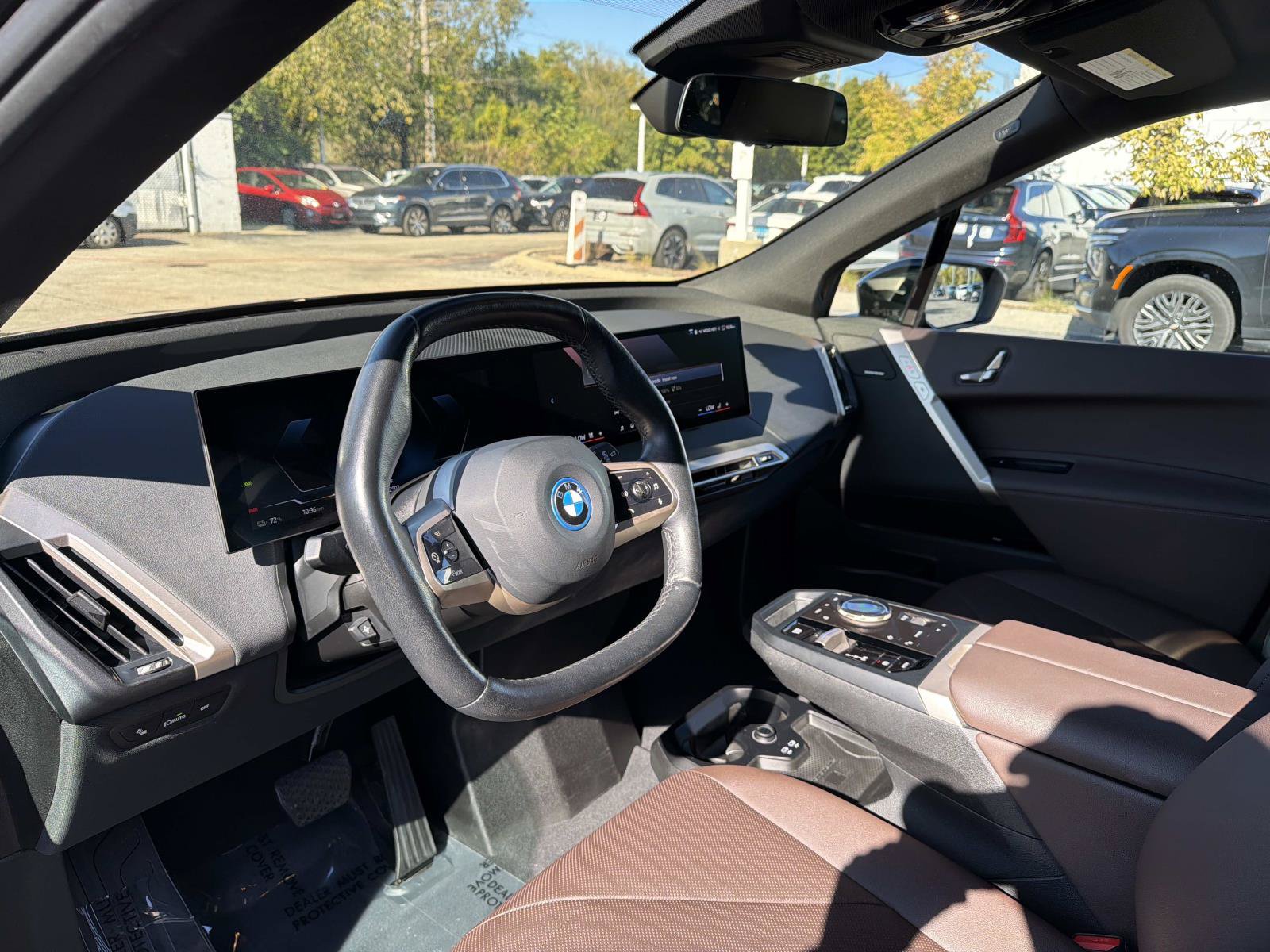 Certified 2024 BMW iX xDrive50 w/ Sport Package AWD/4WD image 13