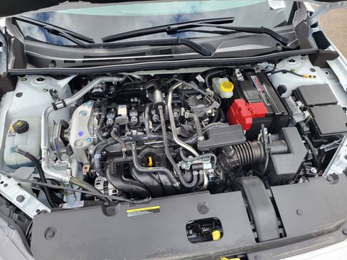 New 2025 Nissan Sentra SR image 8