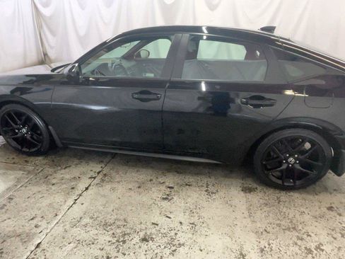 Used 2023 Honda Civic Sport image 13