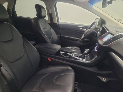 Used 2017 Ford Edge Titanium w/ Technology Package image 21
