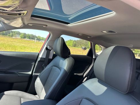 New 2026 Hyundai Kona Limited FWD image 35