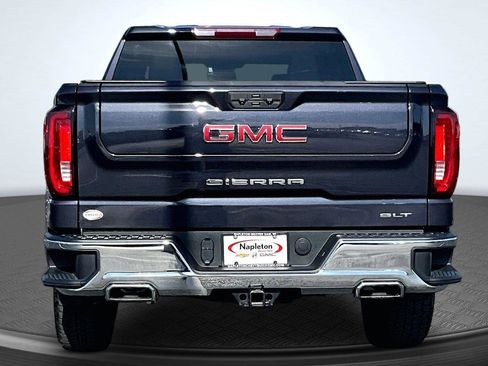 Used 2022 GMC Sierra 1500 SLT w/ SLT Premium Package AWD/4WD image 4