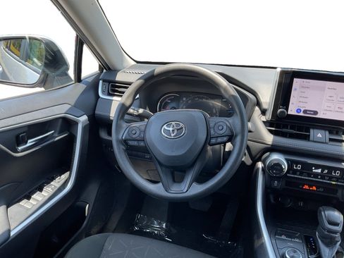 Used 2024 Toyota RAV4 XLE w/ Convenience Package AWD/4WD image 11