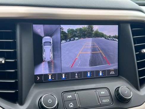 Used 2020 GMC Acadia Denali w/ LPO, Adventure Package AWD/4WD image 33
