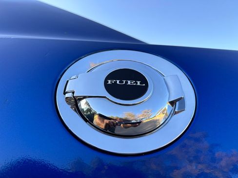 Used 2012 Dodge Challenger R/T Plus RWD image 7