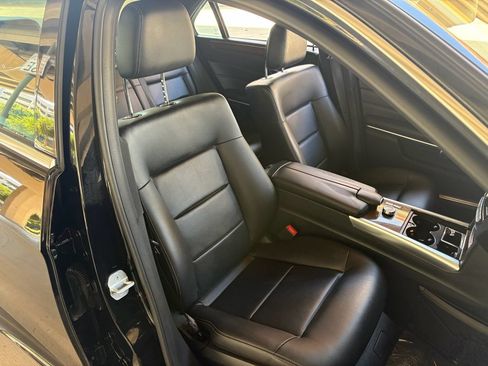 Used 2016 Mercedes-Benz E 350 Sedan image 30