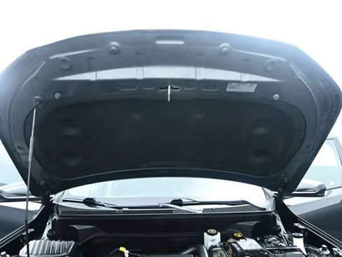 Used 2020 GMC Terrain SLE w/ Elevation Edition FWD image 21