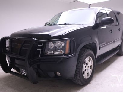 Used 2014 Chevrolet Suburban LT w/ Luxury Package
