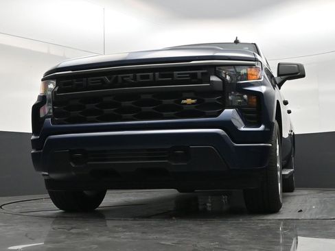 Used 2023 Chevrolet Silverado 1500 Custom RWD image 27