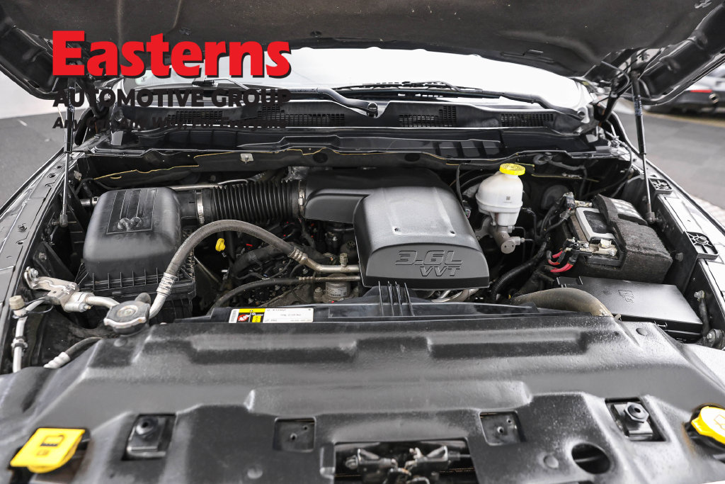 Used 2024 RAM 1500 Classic SLT RWD image 8
