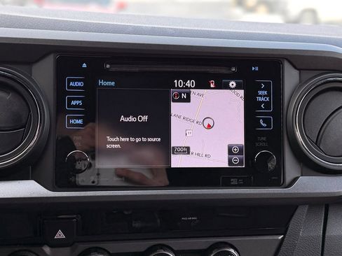 Used 2017 Toyota Tacoma TRD Off-Road w/ Tow Package image 9