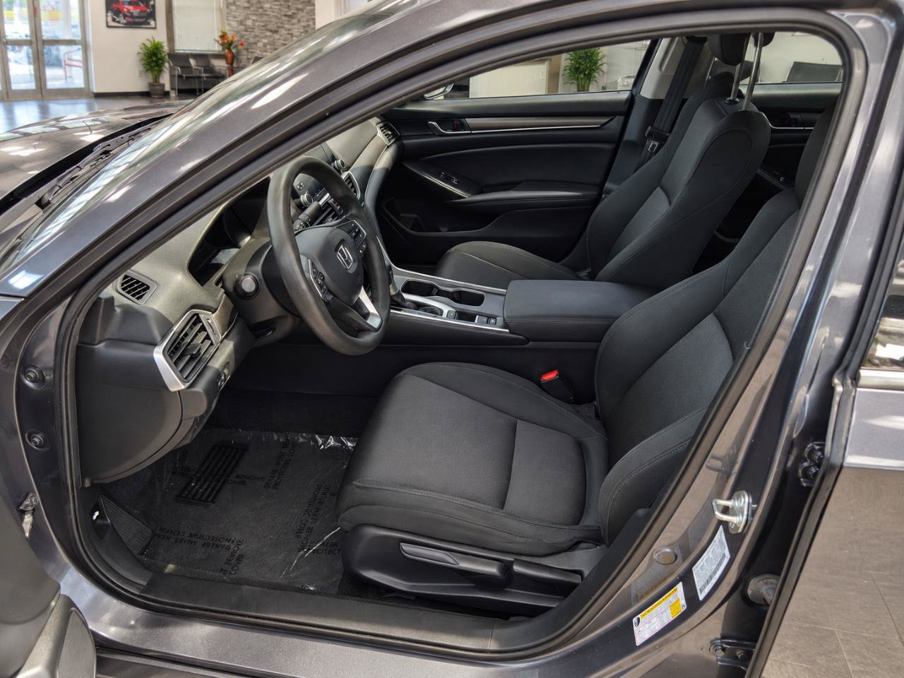 Used 2019 Honda Accord LX image 11