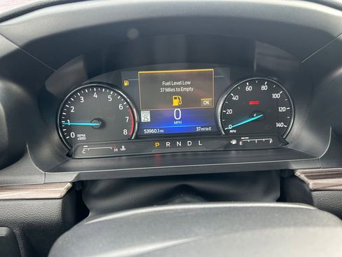 Used 2022 Ford Explorer Limited w/ Equipment Group 301A AWD/4WD image 15
