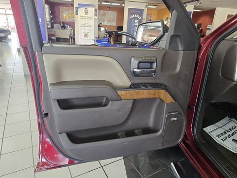 Used 2017 GMC Sierra 1500 SLT AWD/4WD image 7