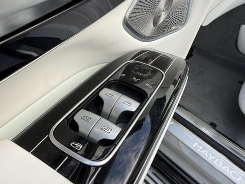 New 2025 Mercedes-Benz Maybach EQS 680 4MATIC image 16