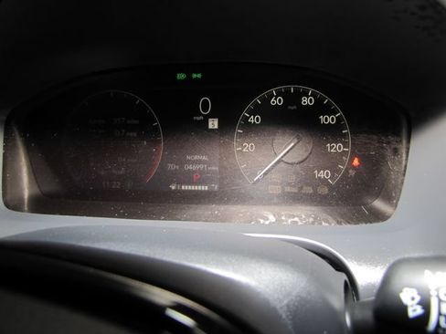 Used 2024 Honda HR-V Sport image 4